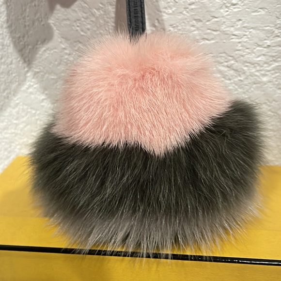 FENDI Pom-Pom Bag Charm - Picture 4 of 6